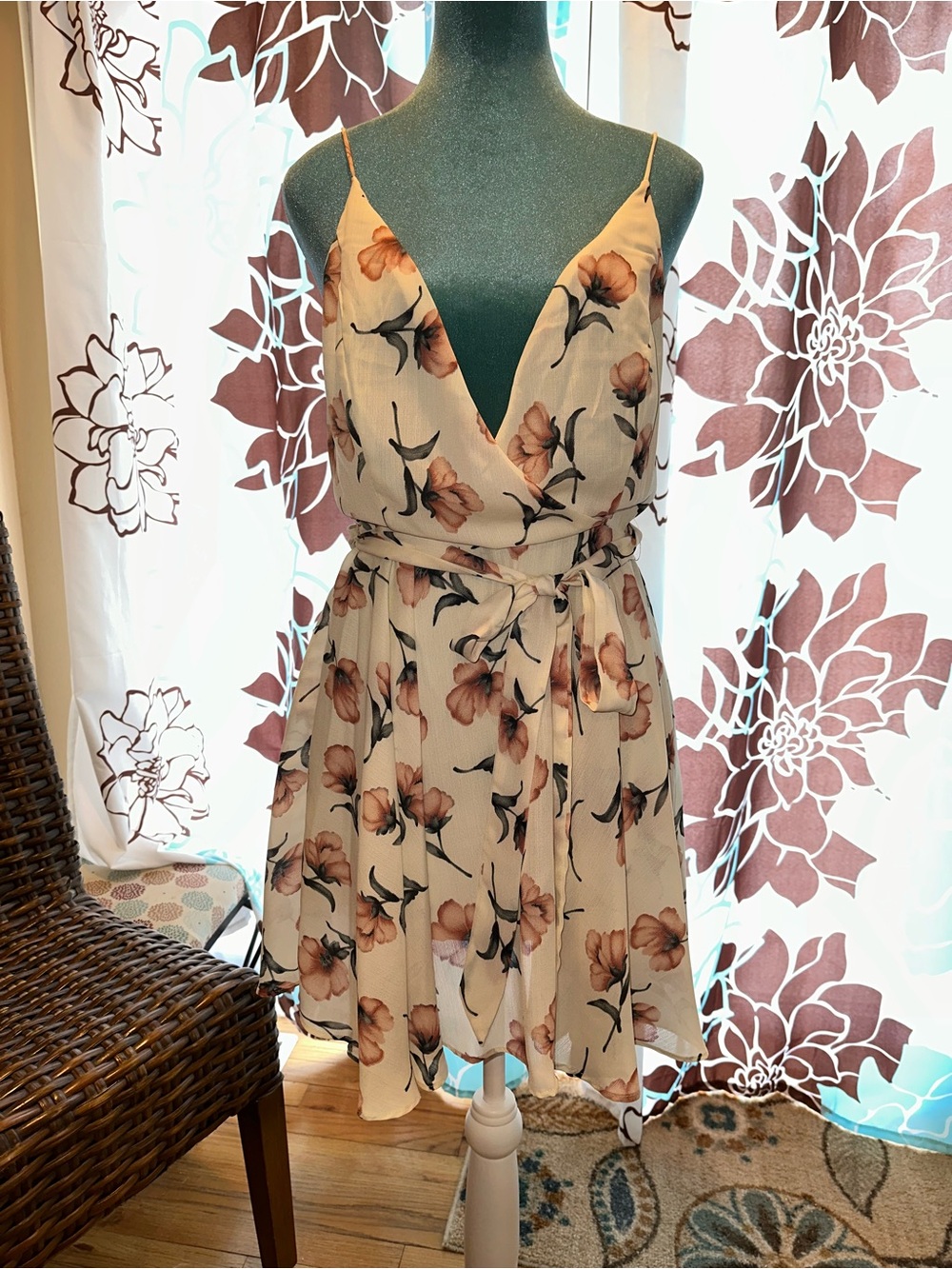 essue Cream Mini Dress with Blush Floral Print